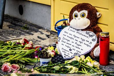 Stille tocht in Amsterdam voor doodgeschoten jongen