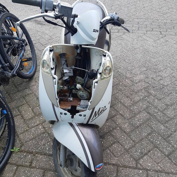 De gestolen scooter