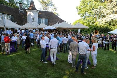 Haring happen levert 10.000 euro op voor goede doelen