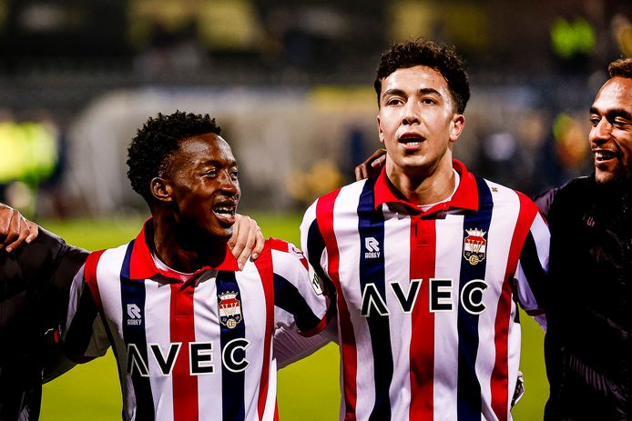 Willem II slaat toe en houdt talentvol duo langer binnenboord | Willem ...