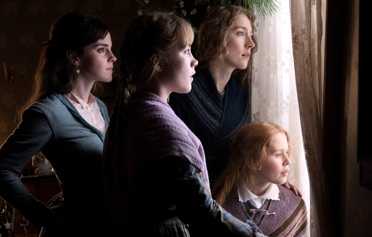 De vier zussen March, van links naar rechts, Meg (Emma Watson), Amy (Florence Pugh), Jo (Saoirise Ronan) en Beth (Eliza Scanlen)