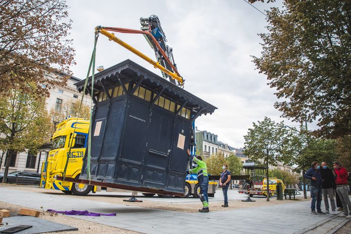 De Blauwe Kiosk op de Kouter wordt verplaatst