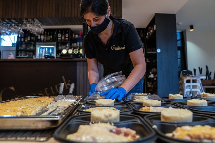 40 dagschotels in een plastic bakje: Sabine klaart de klus.