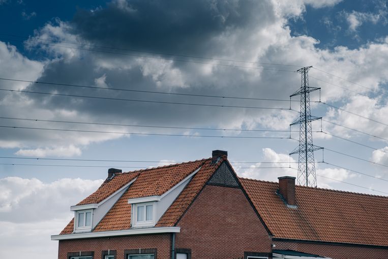 Stroompanne verstoort kust duizenden gezinnen zonder elektriciteit