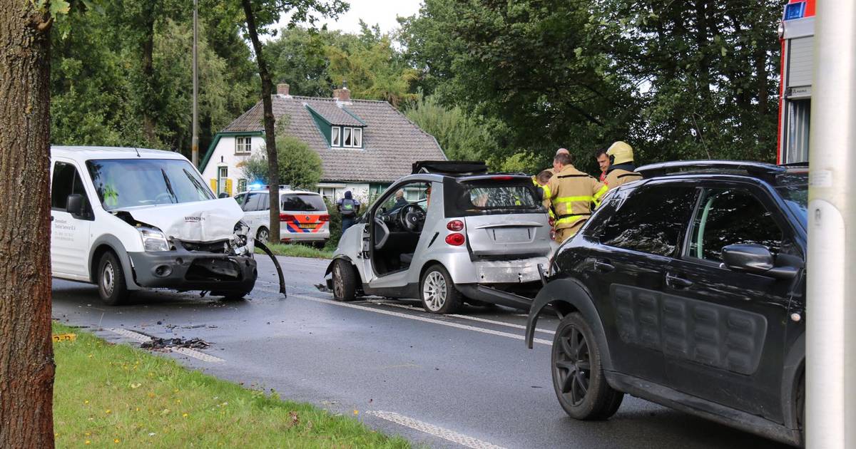 Ravage bij ernstig ongeval Beekbergen.