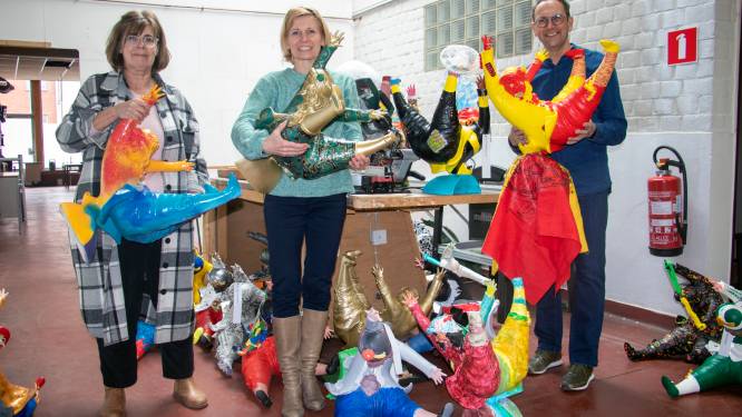 Opsinjoorkes overspoelen Mechelse winkelstraten voor het goede doel
