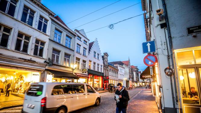 Deze slimme camera in Brugge flitst aan 1.300 euro per uur, zelfs burgemeester liet zich vangen