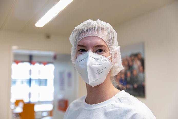 Drie Dagen Op Longafdeling D2 Ik Loop Mijn Tranen Wegslikkend Zijn Kamer Uit Binnenland Ad Nl