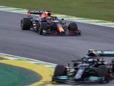 Verstappen na slechte start tweede achter Bottas, knappe opmars Hamilton