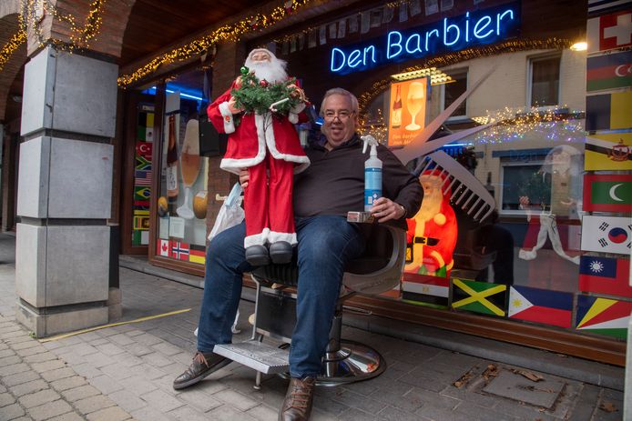 Luc De Smet, Den Barbier van Melle.