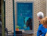 Dit reclamebord moet ervoor zorgen dat Epe geen vlees meer eet na Gosschalk-rel