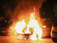 Burgemeester Hoogeveen over nacht vol branden: ‘Auto's vliegen niet spontaan in de fik’