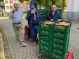 Kiwanis Diest Mosterdpot schenkt 1.000 kg appels.