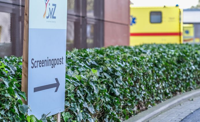 Er werd in Poperinge een extra screeningpost geopend.