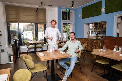 Geen personeel, wél goed eten: bij Nuchter in Deventer word je verrast (en de chef zelf ook)