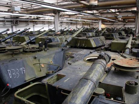 Nederland koopt met andere landen zeker honderd oude Leopard-tanks voor Oekraïne