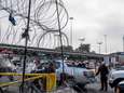 Mexicanen werpen wegblokkades op om Amerikanen tegen te houden, uit coronavrees
