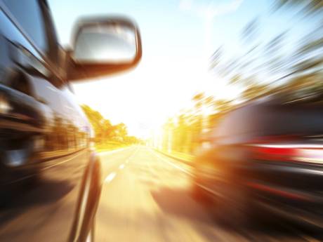 Wilde achtervolging door Oosterhout: automobilist aangehouden voor spookrijden onder invloed
