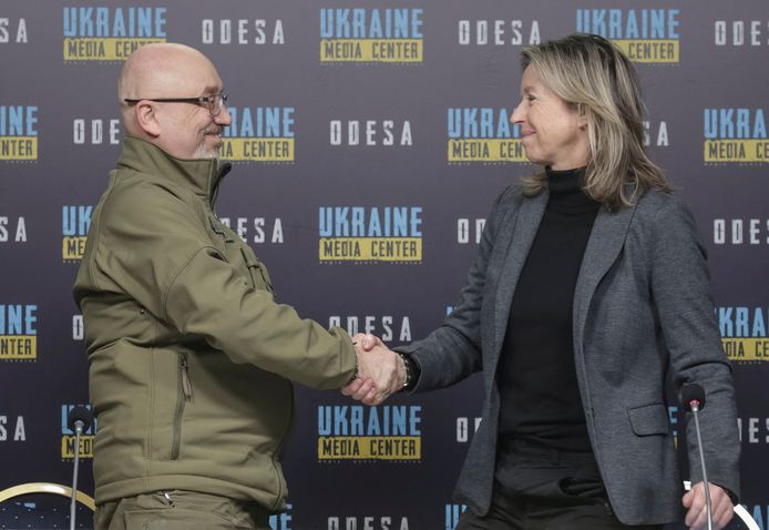 Minister van Defensie van Oekraïne, Oleksii Reznikov, en minister Kajsa Ollongren.