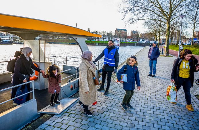 Het vervangende pontje werd in de korte tijd dat het werd ingezet populair onder de gebruikers.