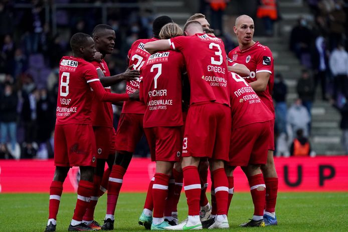 L'objectif est clair pour Radja Nainggolan et l'Antwerp: concurrencer Bruges dans la course au titre.