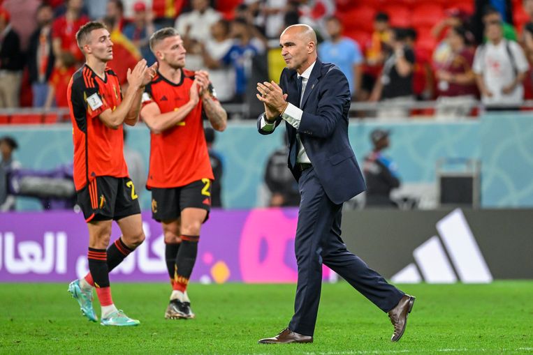 Roberto Martínez zwaait af. Beeld Photo News