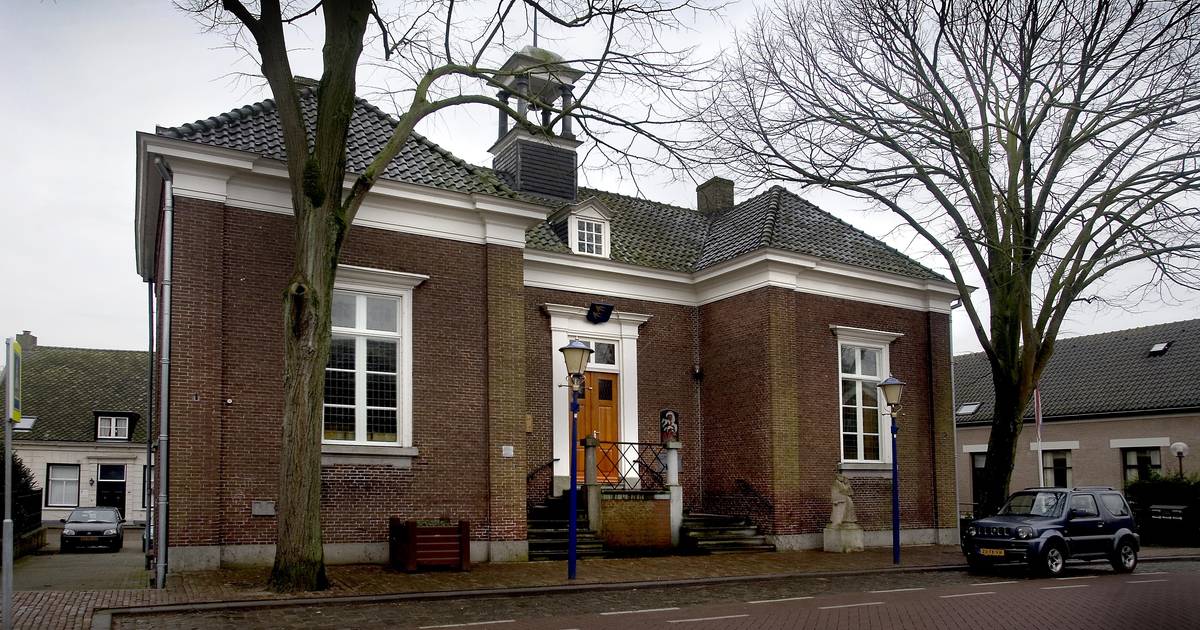 Onze Kerk Hooge Zwaluwe Uitbaters Onze Kerk Hooge Zwaluwe willen oude raadhuis | Oosterhout