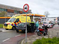 Snorscooter en auto botsen in Middelburg