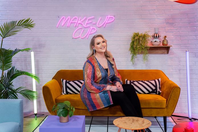 Nikkie de Jager presenteert de Make-up Cup