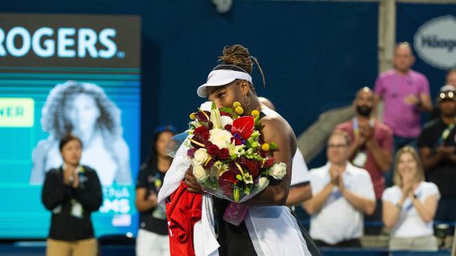 Serena Williams begint afscheidstournee in tranen en krijgt staande ovatie in Toronto: “Ik ben heel slecht in afscheid nemen”