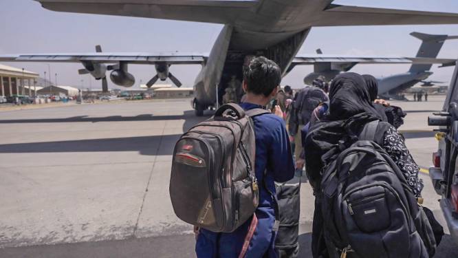 Veel meer Nederlanders in Afghanistan: 1250 mensen melden zich bij Buitenlandse Zaken voor evacuatie