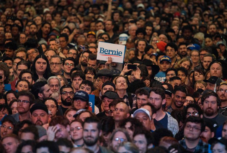De Democratische achterban van senator Bernie Sanders. Beeld AFP