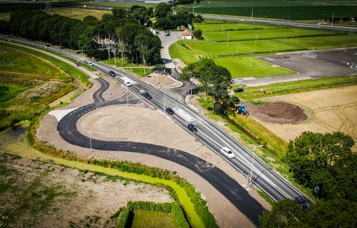 Verbetering van onder andere het fietspad en nieuw asfalt op de N489 richting Westmaas.