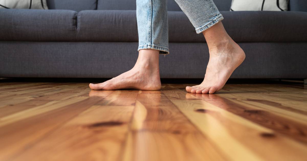 Vloerverwarming moet ik de thermostaat ’s avonds wel of niet lager zetten? Woonvraag AD.nl