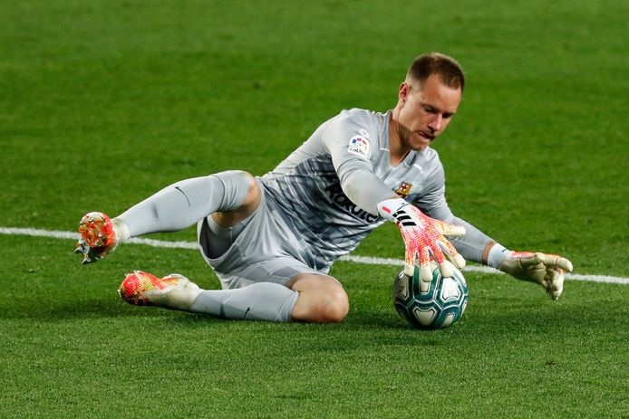 Ter Stegen in actie namens Barcelona.
