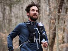Karel Sabbe flikt het: Belg haalt op het nippertje de finish van ultrazware Barkley Marathons
