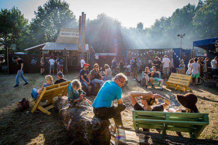 Bezoekers op Down the Rabbit Hole in 2019. Organisator Mojo gaat er vanuit dat dit festival deze zomer door zal gaan.  Beeld ANP