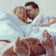 Deze slaaphouding zou je relatie een enorme boost geven