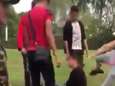 Politie onderzoekt filmpje waarin 14-jarige jongen in elkaar wordt geslagen en geschopt