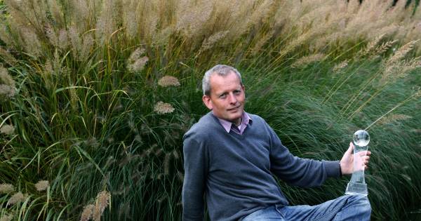 'Tuinkunstenaar' Nico Wissing geridderd - De Gelderlander