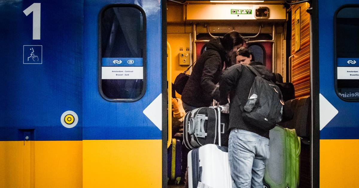 Major Disaster: Amsterdam-Rotterdam High-Speed Trains Reduced by 50%