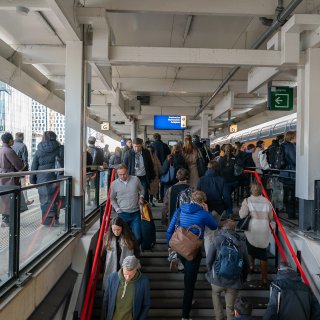 Wegafsluitingen en minder treinverkeer dit weekend rond Amsterdam-Zuid