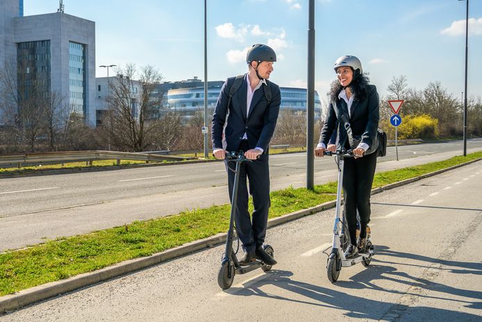 Lichtere ongevallen met e-steps, met enkel materiële schade, zijn niet in de officiële statistieken opgenomen.