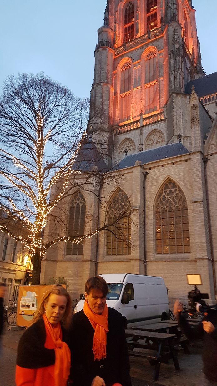 Grote Kerk Breda oranje: Internationale dag tegen geweld ...