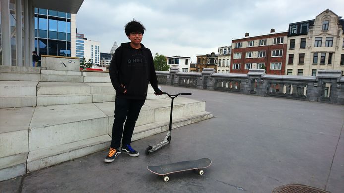 Finn (13) bij het skatepark