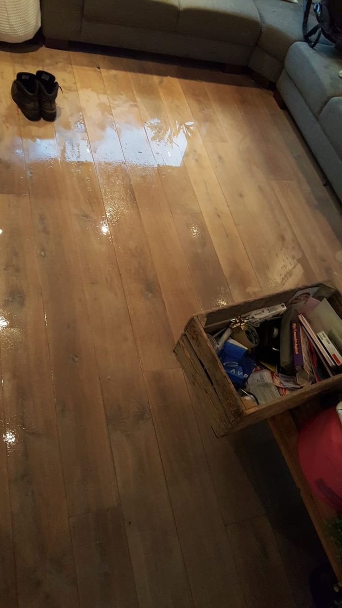 Woning in De Lier staat blank.