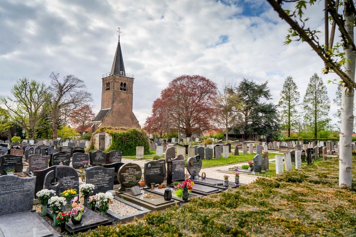 sfeerbeeld van de begraafplaats Alblasserdam