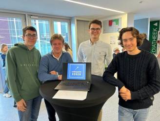 Laatstejaars brengen kookboek uit voor mensen met een beperking
