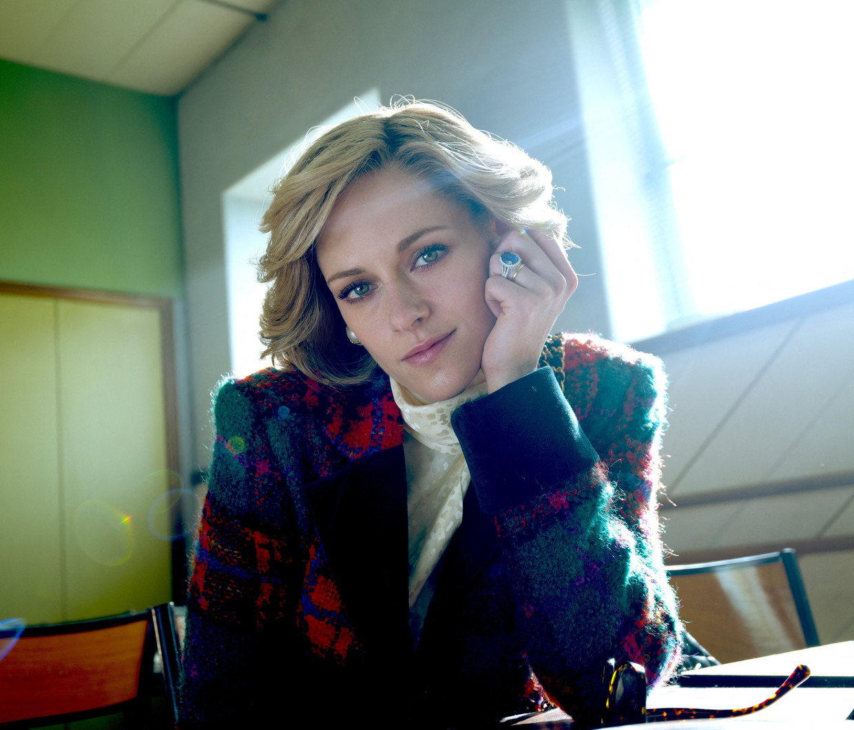 Kristen Stewart als prinses Diana in de biopic 'Spencer'.  Beeld Photo News