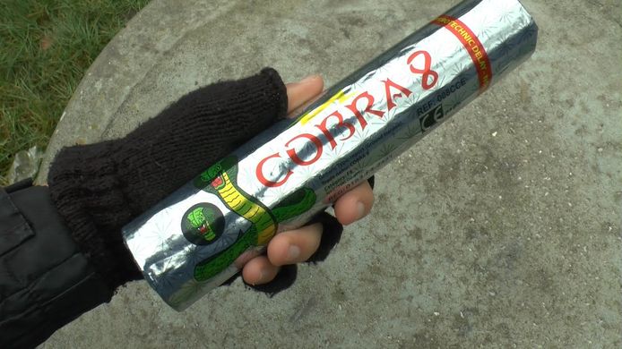 Profeet snelheid Expertise Politie waarschuwt voor verwoestende kracht van de Cobra 8: 'Je kunt niet  alleen een vinger maar je hele arm verliezen' | Amersfoort | AD.nl